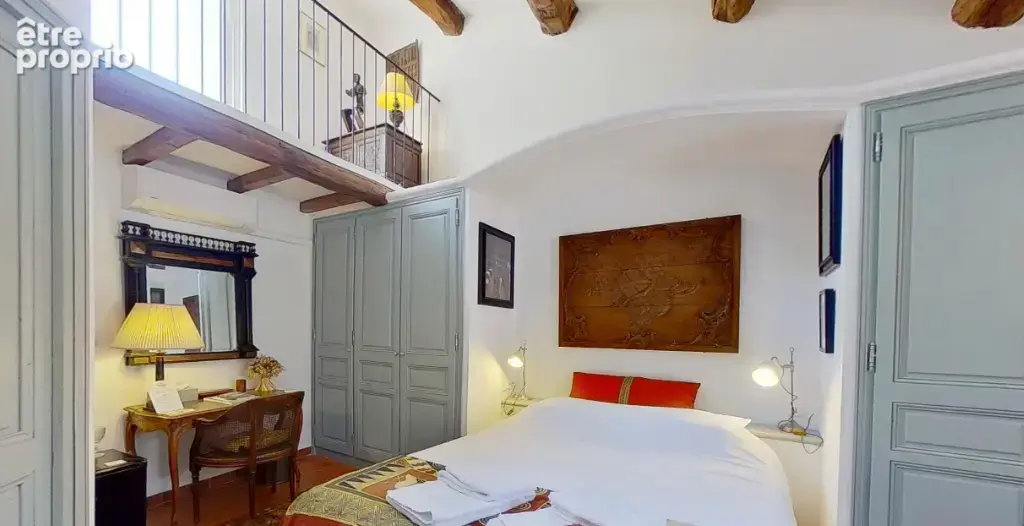 Grimaud : Maison de village 250 M2 avec terrasse, maison d'hôtes ou particulier - photo 9