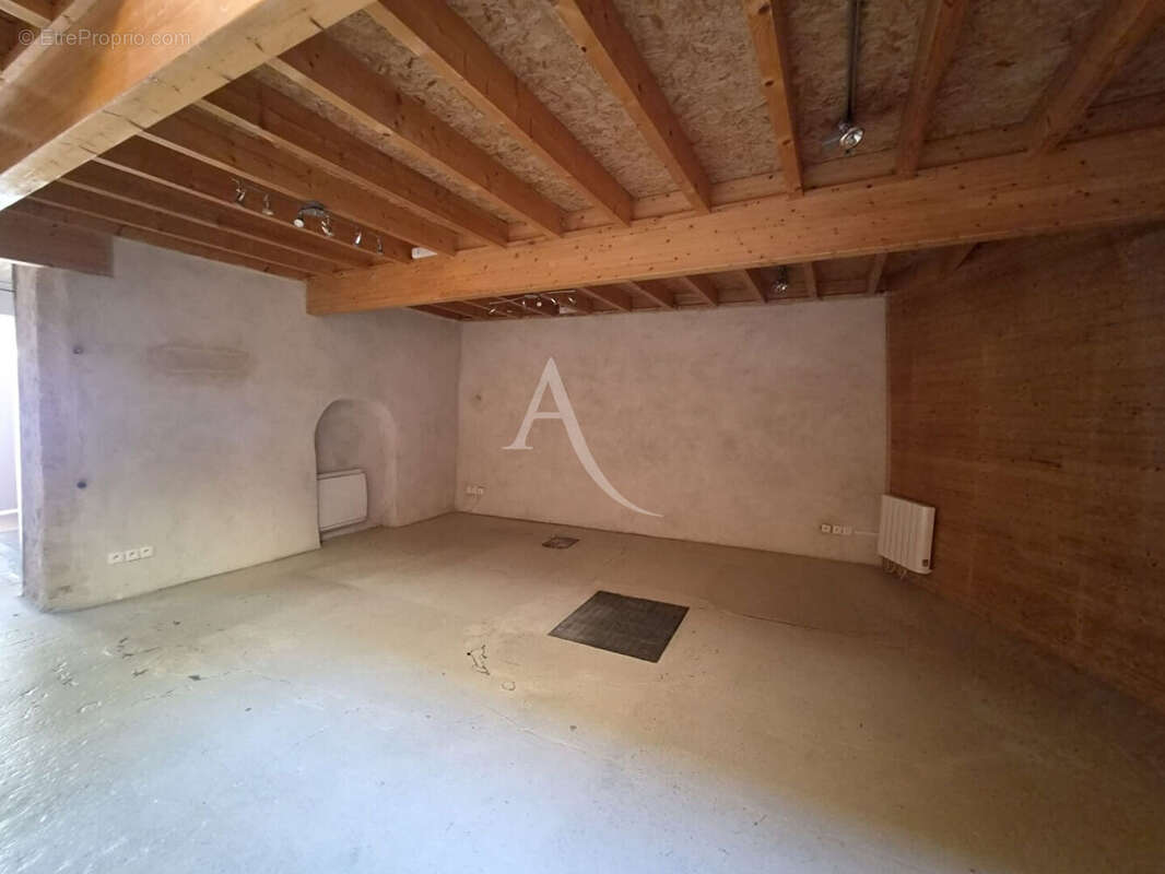 Immeuble Doue En Anjou 6 pièce(s) - photo 7