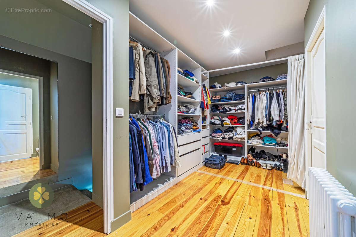 Maison à MONTFORT-L'AMAURY