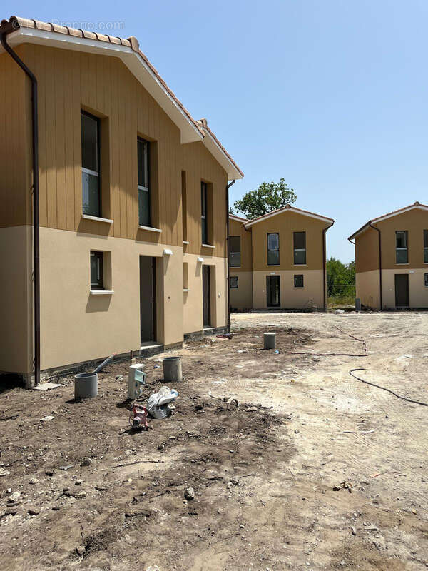Maison en pleine propriété - Jardin - 2 parkings - photo 4
