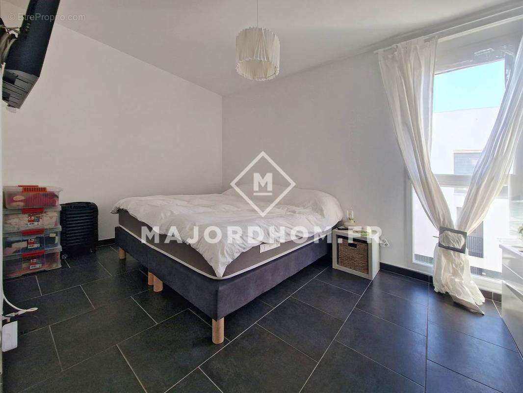 Appartement à MARSEILLE-9E