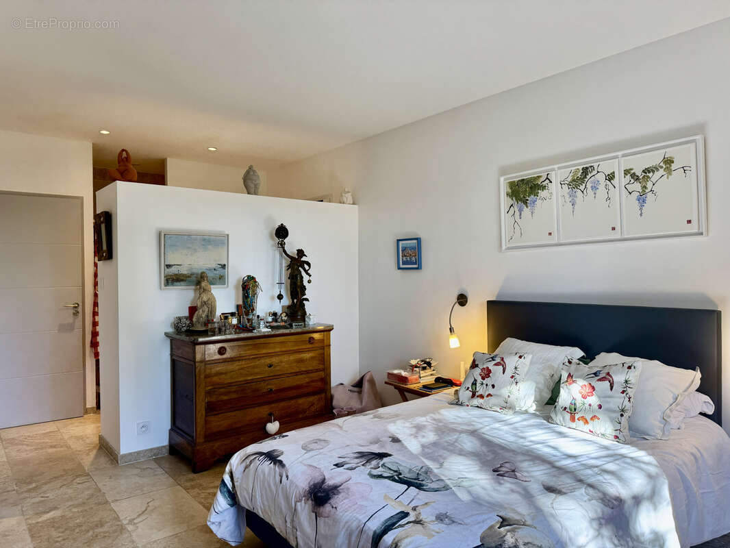 Maison à AUBUSSARGUES