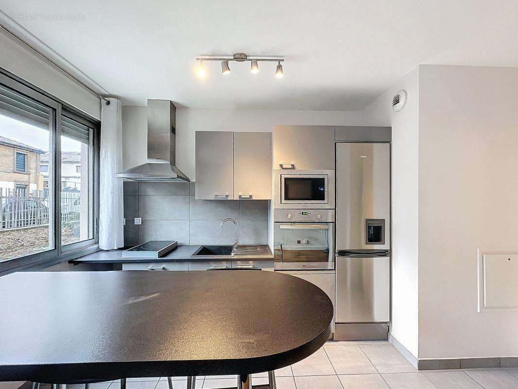 Appartement à GRIGNY