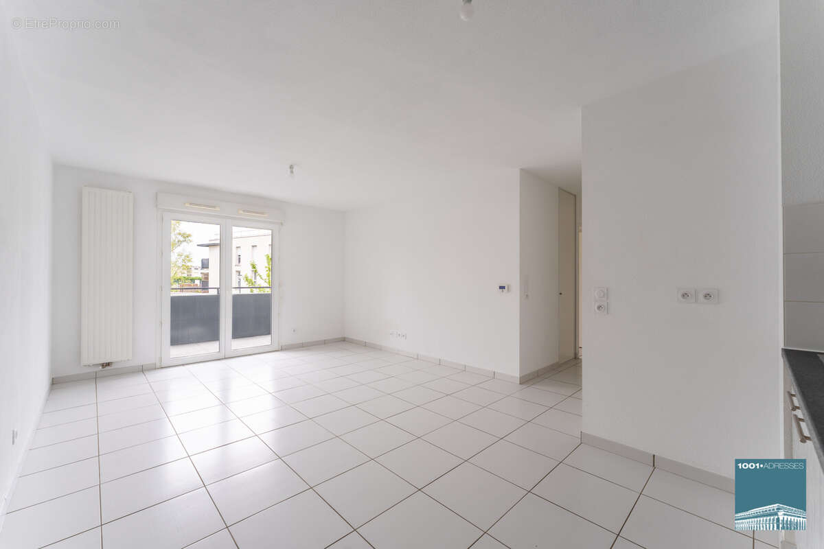Trois pièces avec balcon ouest et parking - photo 3