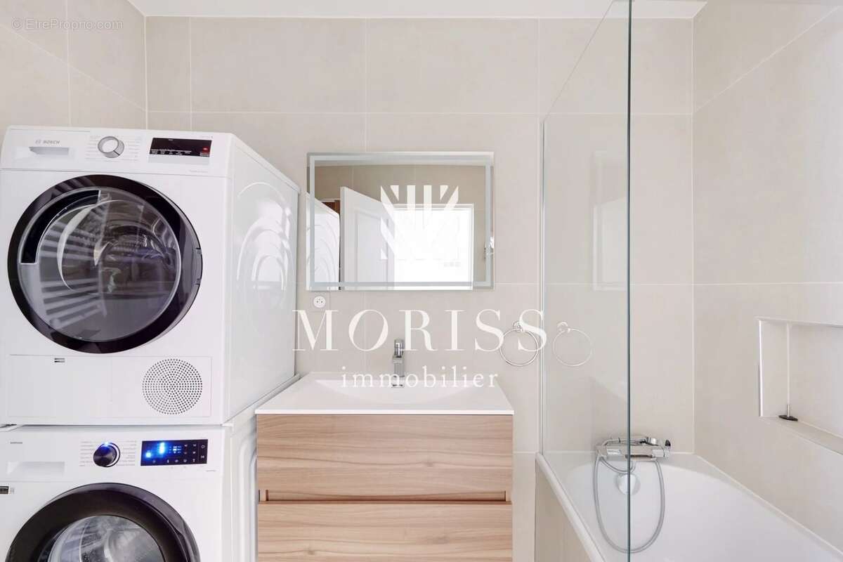 Appartement à LEVALLOIS-PERRET