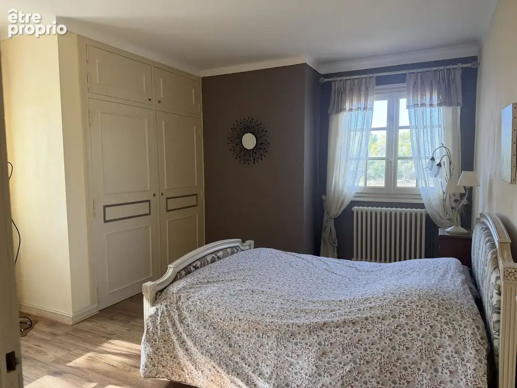 Rare à proximité de Castelsarrasin   maison t7, piscine rénovée et 3 300 m2 de terrain - photo 7