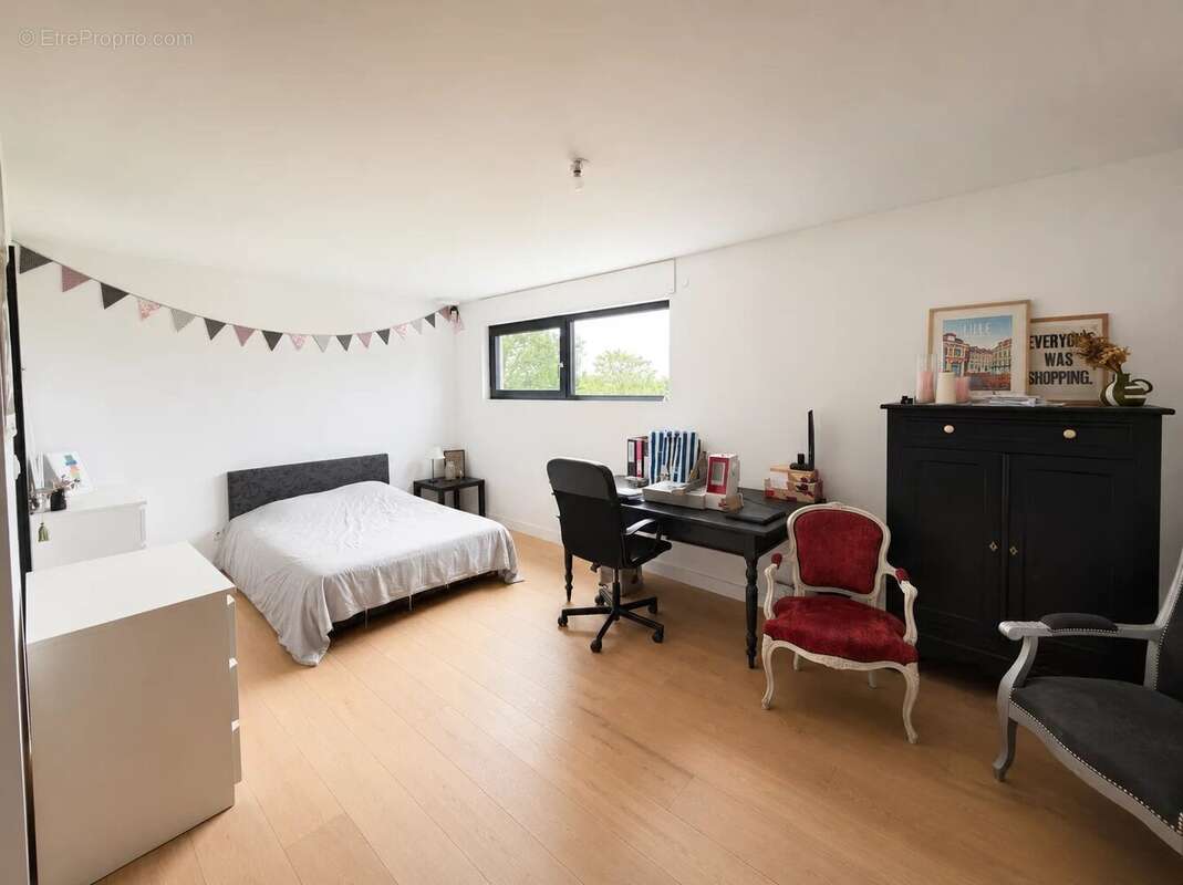 Maison à NOMAIN