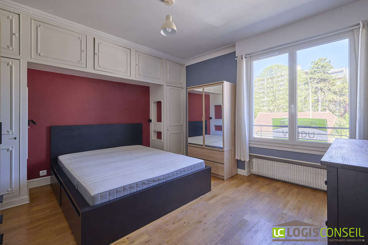 Appartement à FONTENAY-AUX-ROSES
