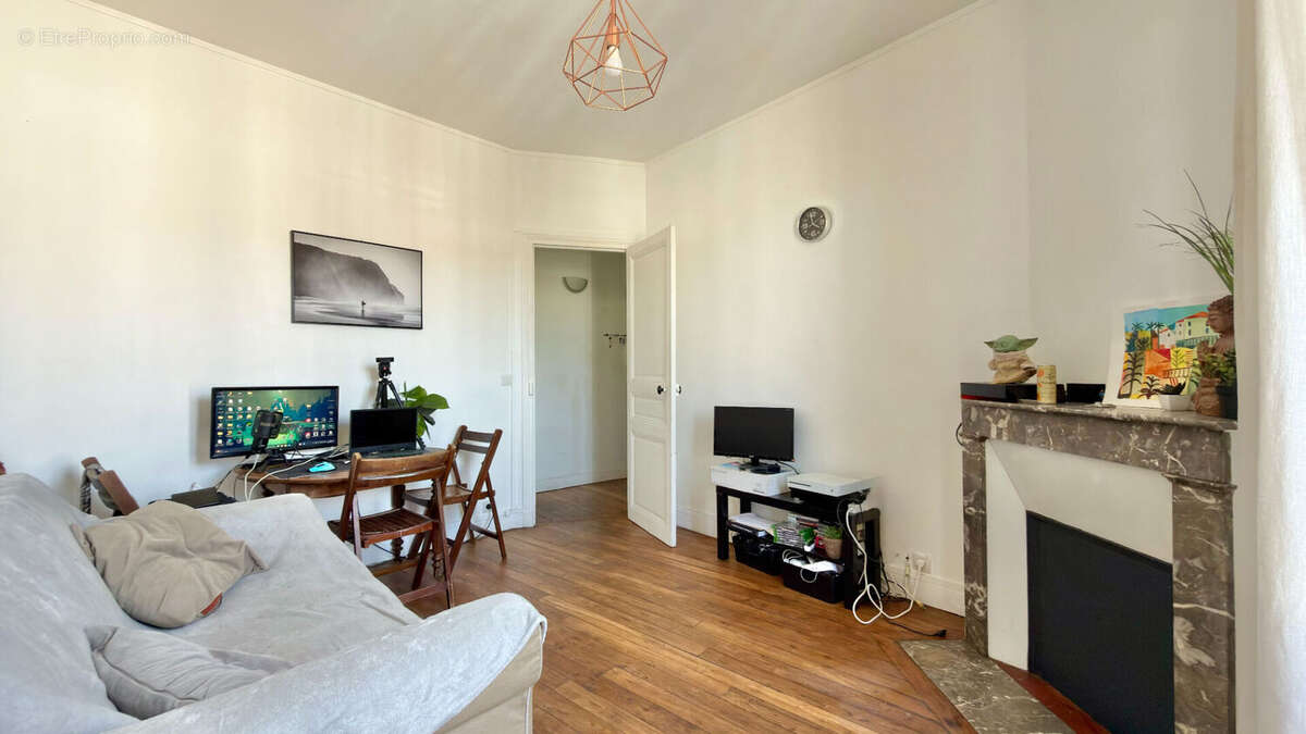 Appartement à CORBEIL-ESSONNES