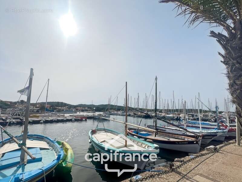 Appartement à HYERES