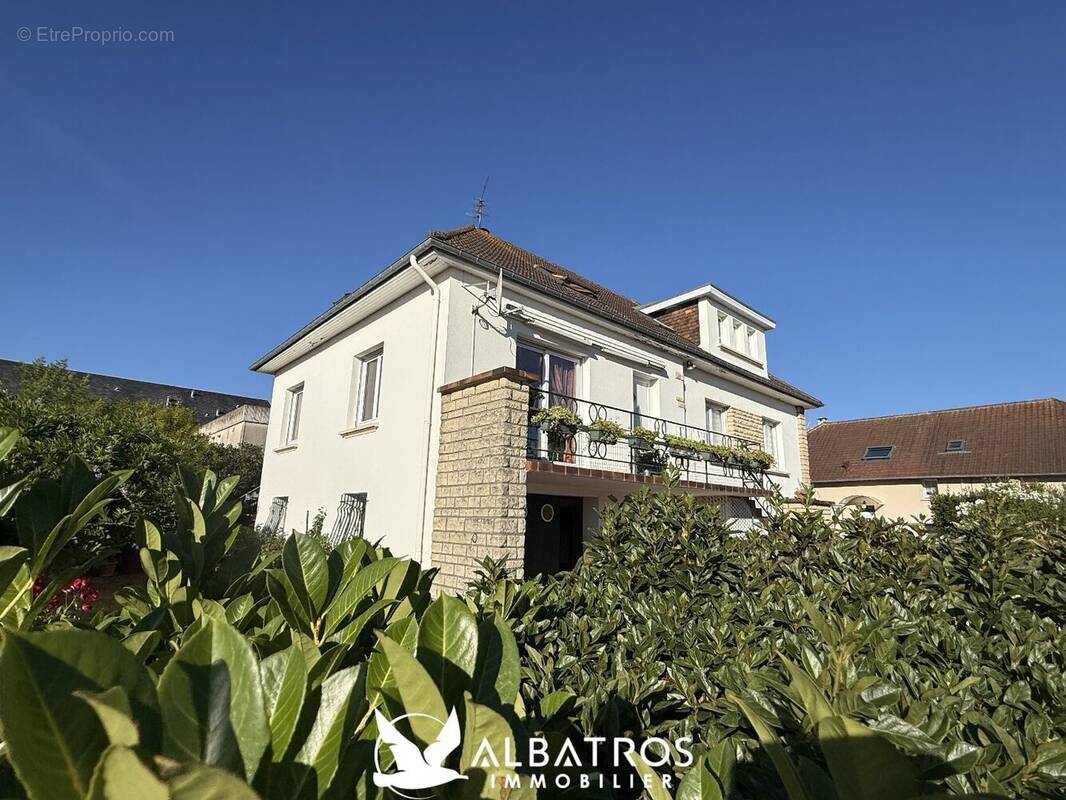 Maison 159 m² à Ouistreham  - photo 1