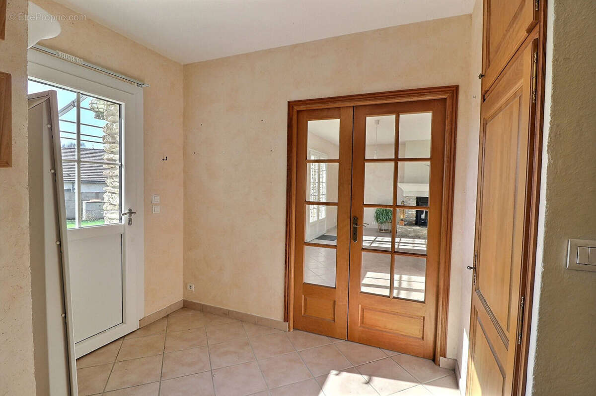 Maison familiale 8 pièces 202 m2 - photo 10