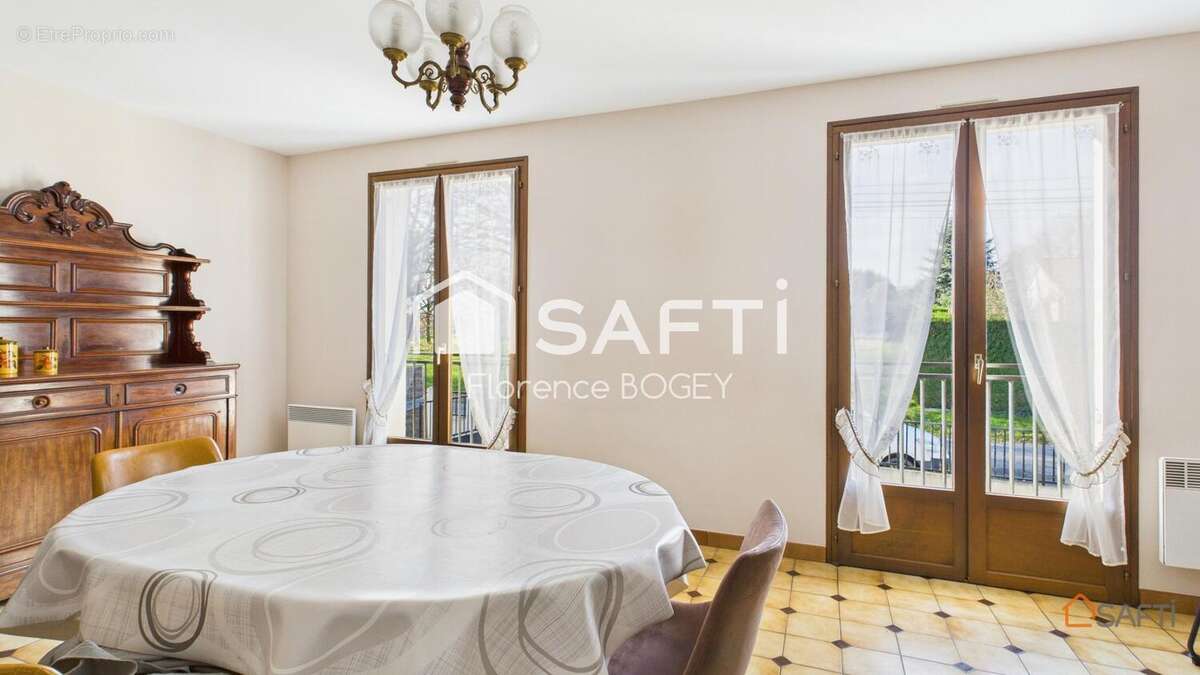 Photo 5 - Maison à PEYRAT-DE-BELLAC