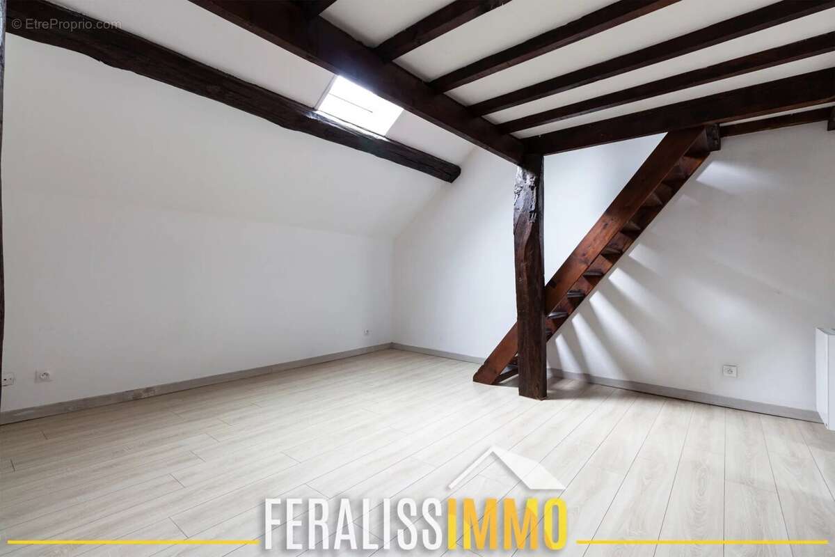 Appartement à VAUREAL