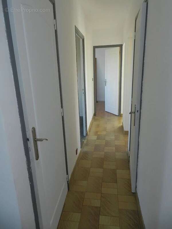 Maison à SAINT-PIERRE-SUR-DIVES