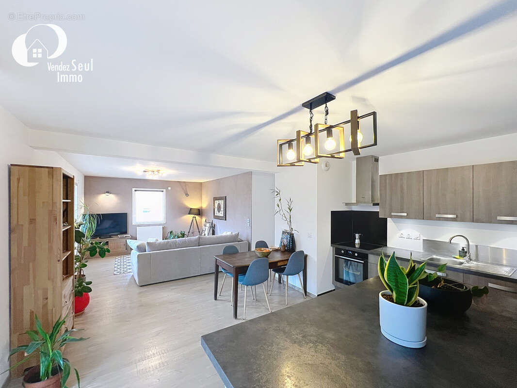 Appartement à SEYNOD