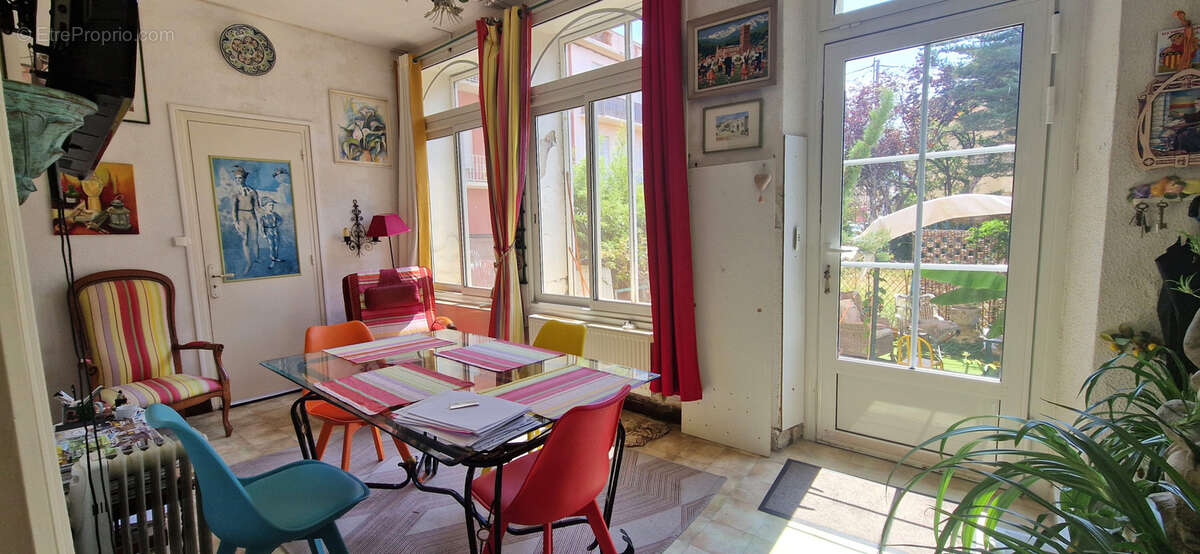 Ille sur tet - appartement 118m2 t3 / t4 rdc avec cour + jardin - photo 2