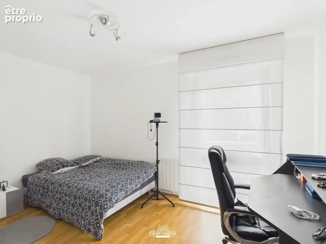 En vente à Arras : appartement T4 avec terrasse et garage - photo 10