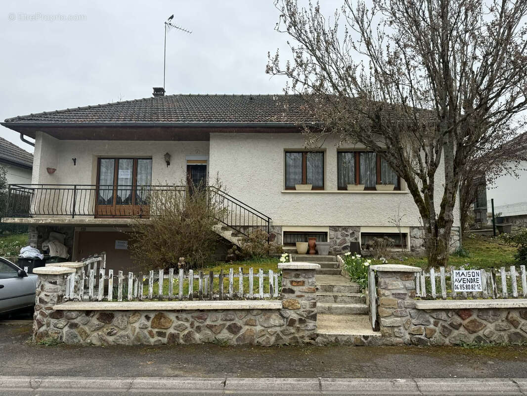 Maison à CHARLEVILLE-MEZIERES