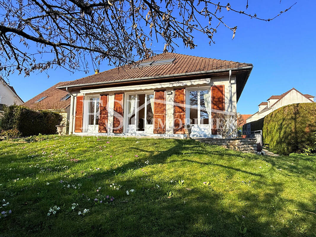 Maison à SAINT-LEU-LA-FORET