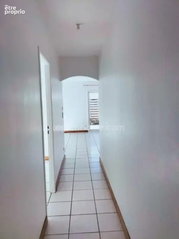 Maison conptemporaine de plain pied dans un cadre champëtre - calme et luminosité rare - photo 10