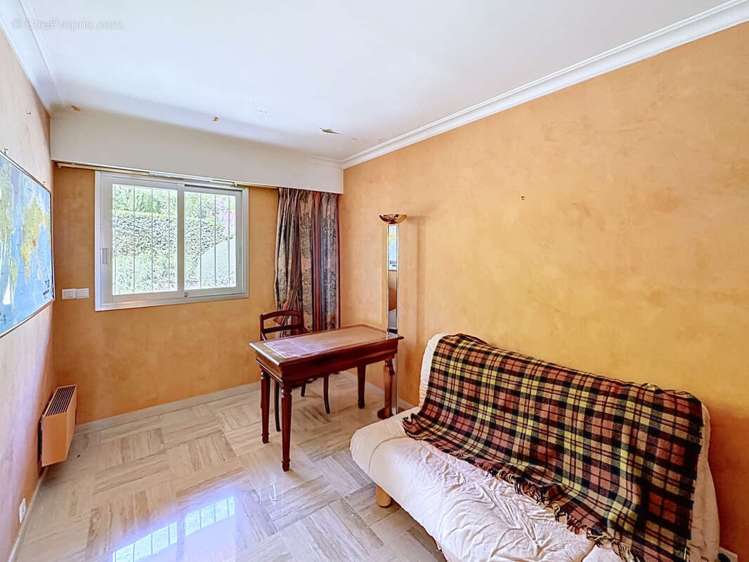Appartement à VENCE