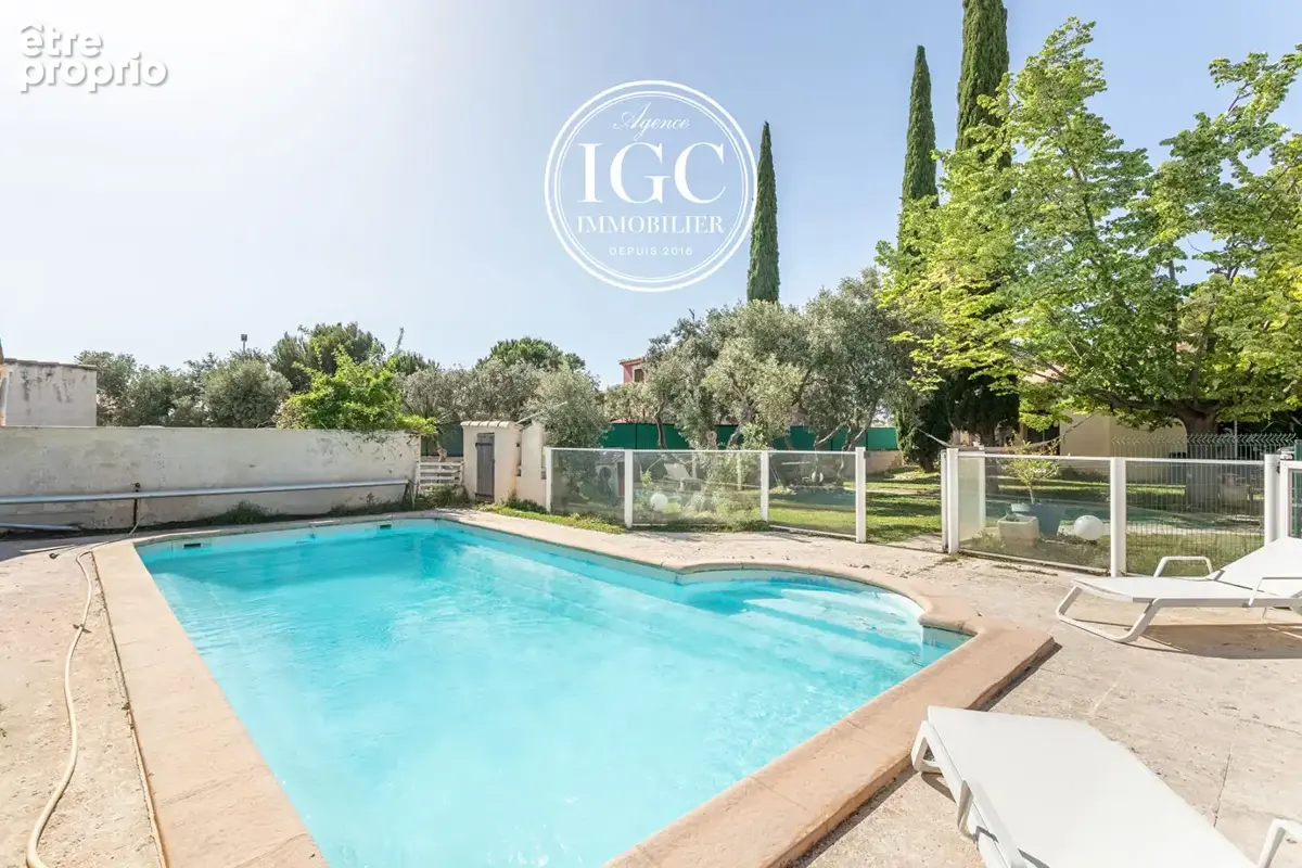 Maison type 5 - 210 m² / 1123 m² terrain - type  2 independant vitrolles village - photo 3