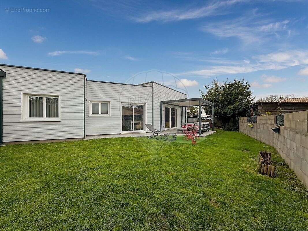 Maison à LE LOROUX-BOTTEREAU