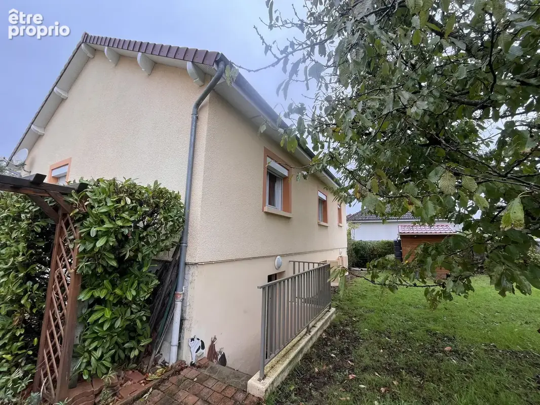 Maison à Yzeure - photo 12
