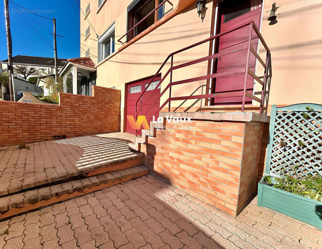 Maison à NEUVES-MAISONS