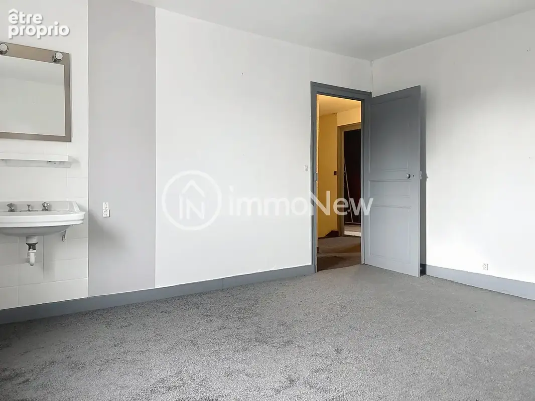 Belle maison de maitre 1920 sur terrain 1600 m2 au coeur de s hilaire du harcouet - photo 15