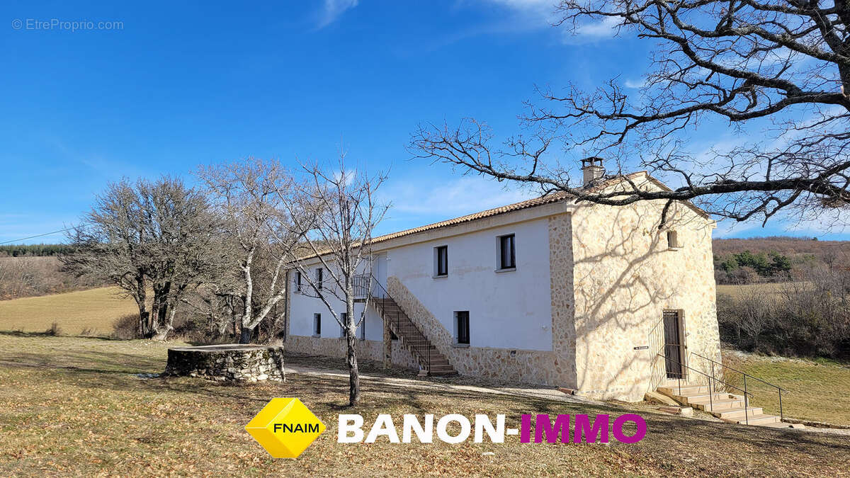 Maison à BANON