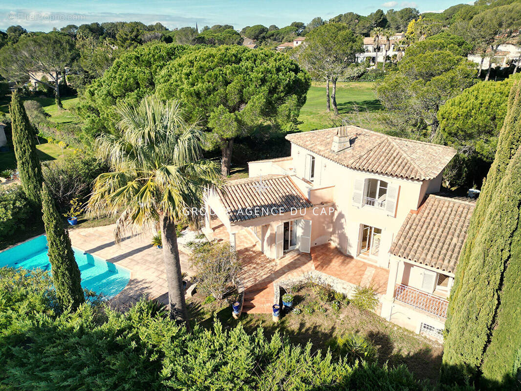 Maison à SAINT-RAPHAEL