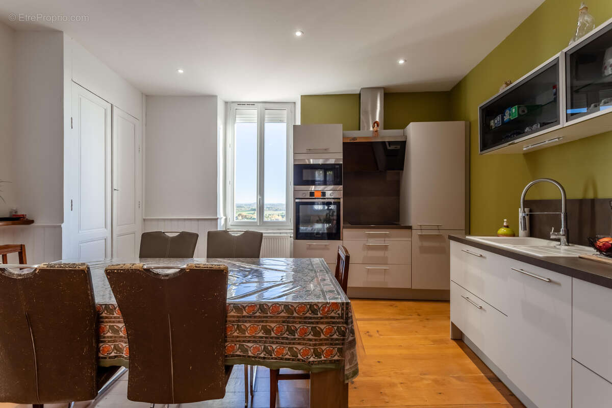 Maison à MONFLANQUIN