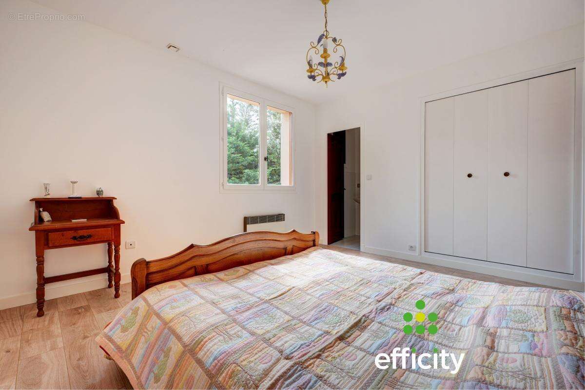 Maison à SAINTE-FOY-LES-LYON