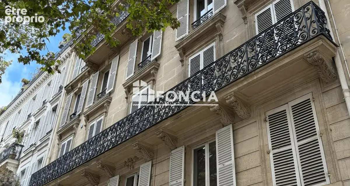 Avenue Trudaine vaste appartement bourgeois à rénover - photo 13