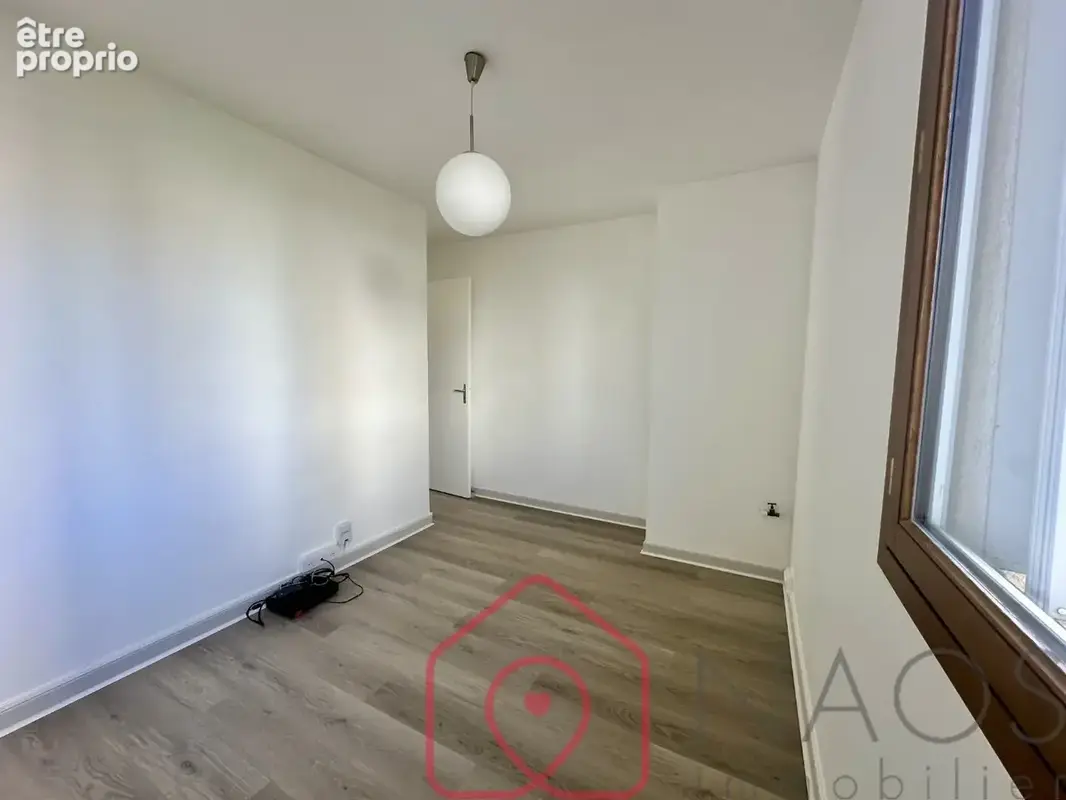 Appartement familial entièrement rénové ! - photo 8