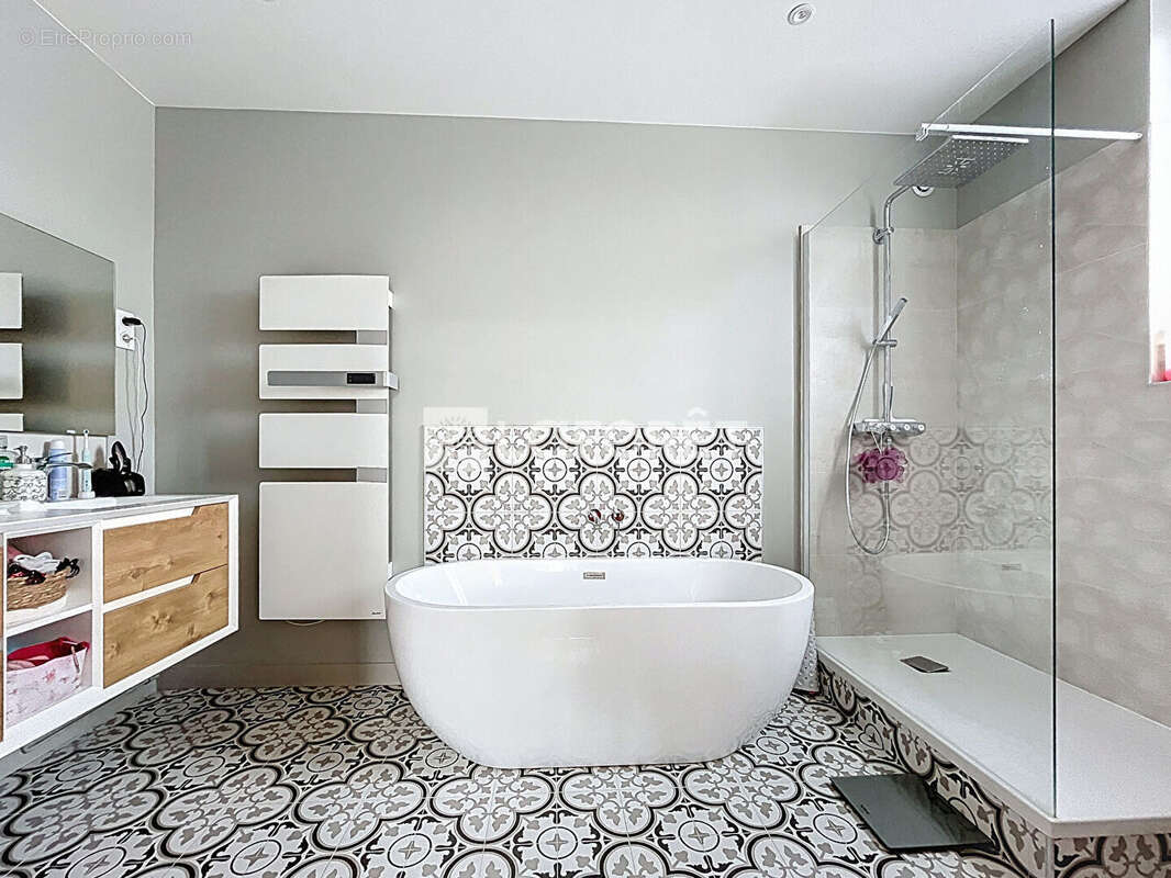 Maison à VILLERS-SUR-LE-ROULE