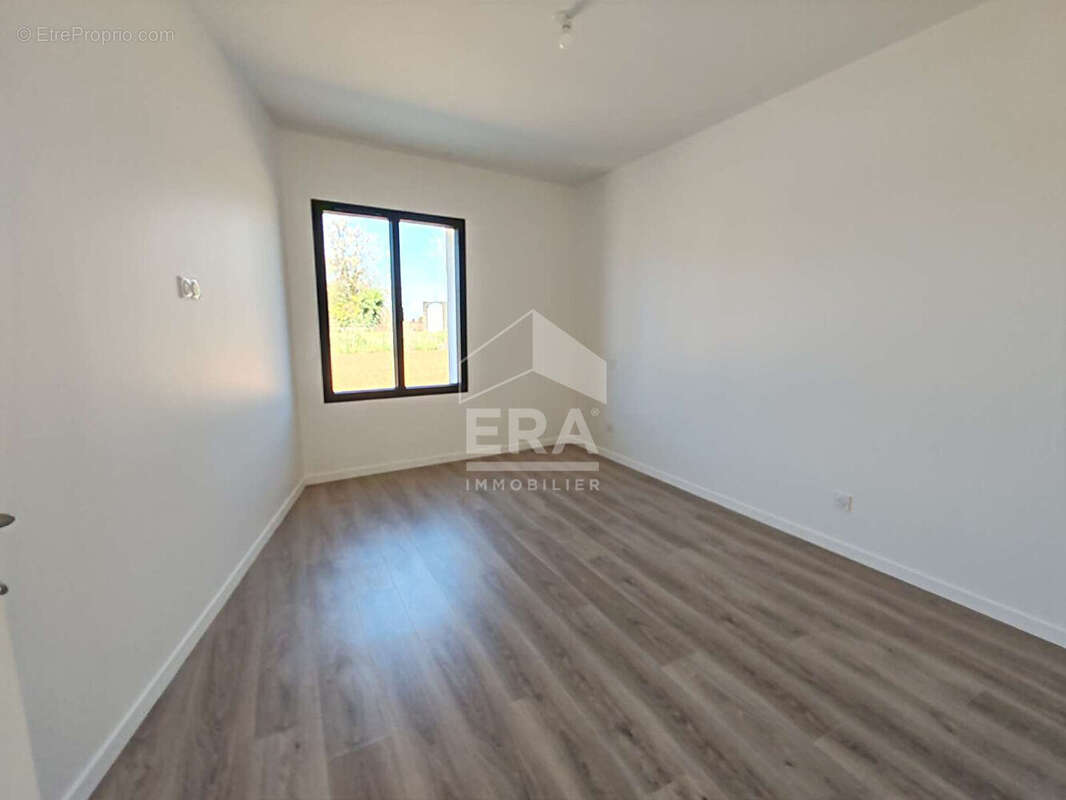 Maison à AIGREFEUILLE-D&#039;AUNIS