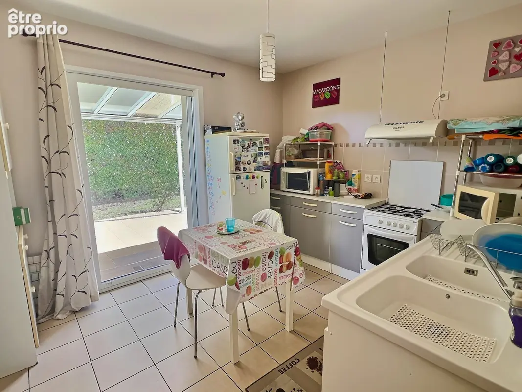 Villeneuve sur Lot maison de plain-pied avec jardin.  Venez découvrir cette charmante maison de plain-pied d'environ 94 m², sur  - photo 5