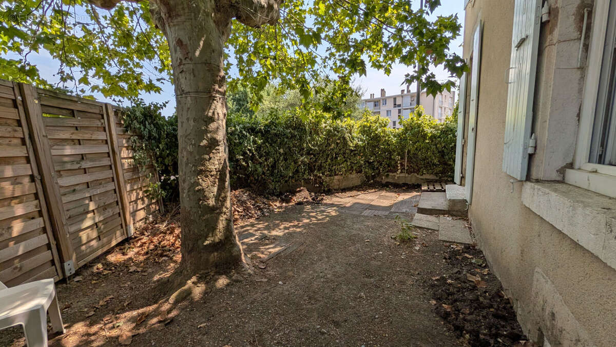 Nouveauté - REZ DE JARDIN - 106 m2 / Guilherand Granges - photo 16