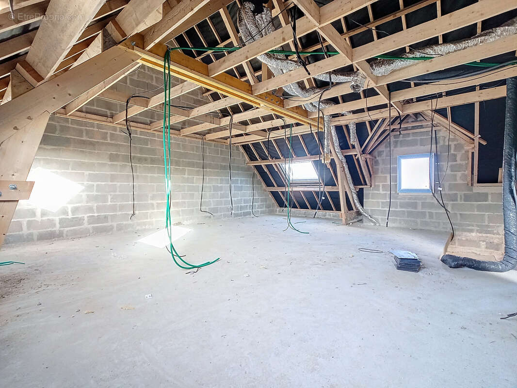 Maison à VILLERS-BOCAGE