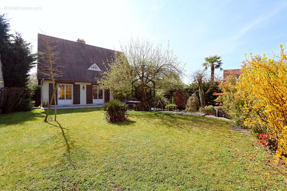 Maison à MAROLLES-EN-BRIE