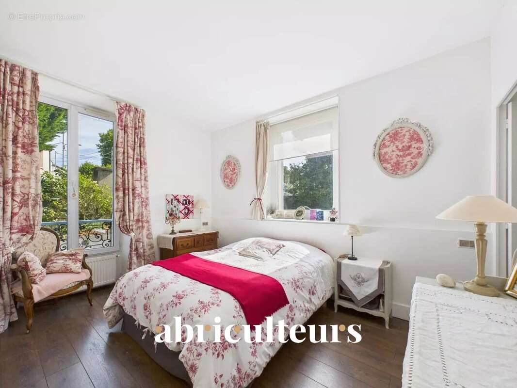 Appartement à SOISY-SUR-SEINE