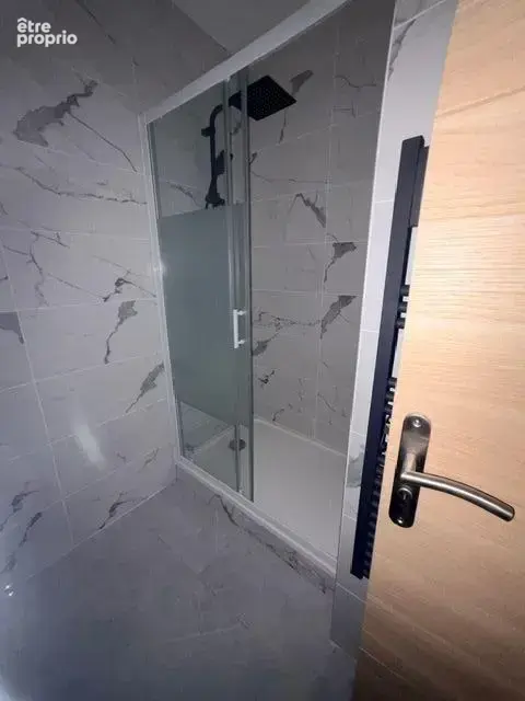 Appartement À Vendre - photo 7