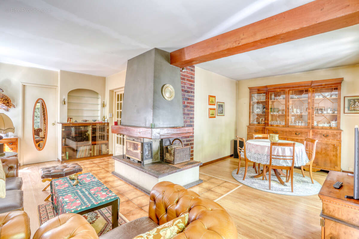 Maison à JOUY-EN-JOSAS