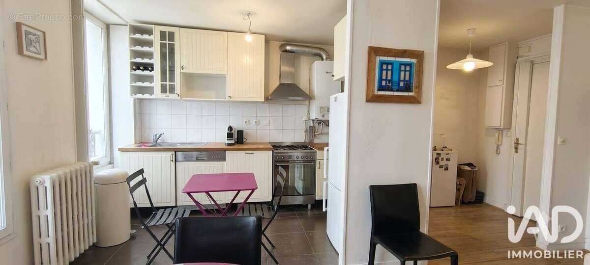 Photo 2 - Appartement à PARIS-11E