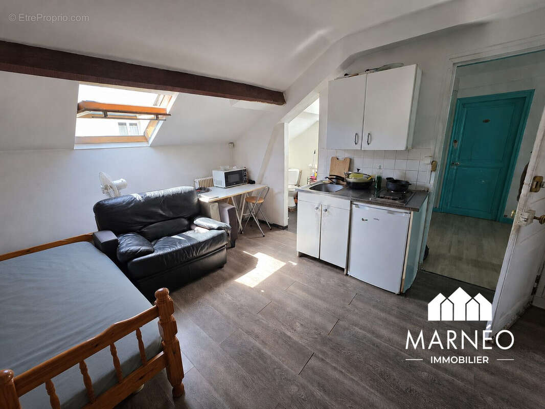 Appartement 220 m² à Reims  - photo 4