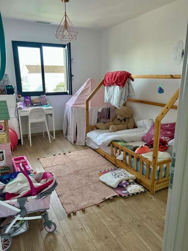 Maison à RESTINCLIERES