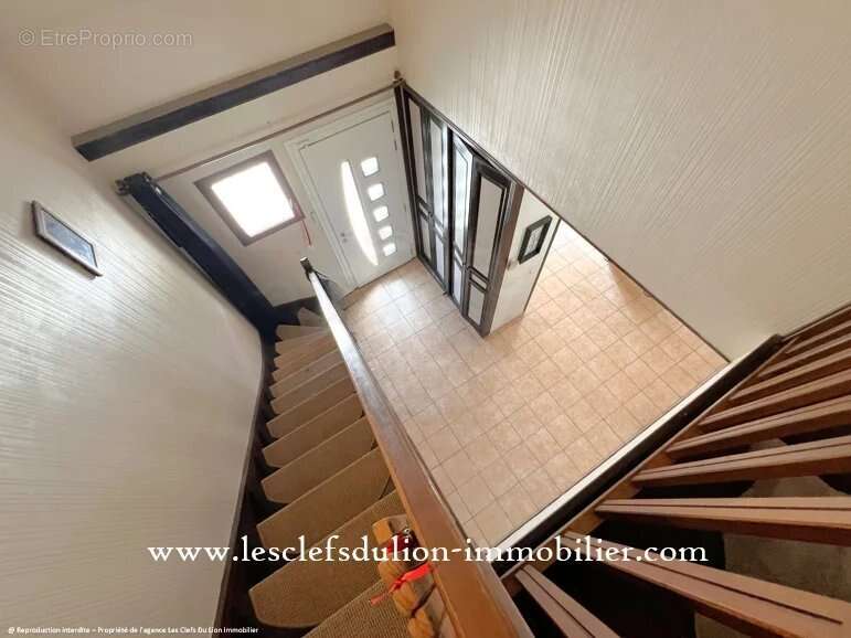 Maison à LORREZ-LE-BOCAGE-PREAUX